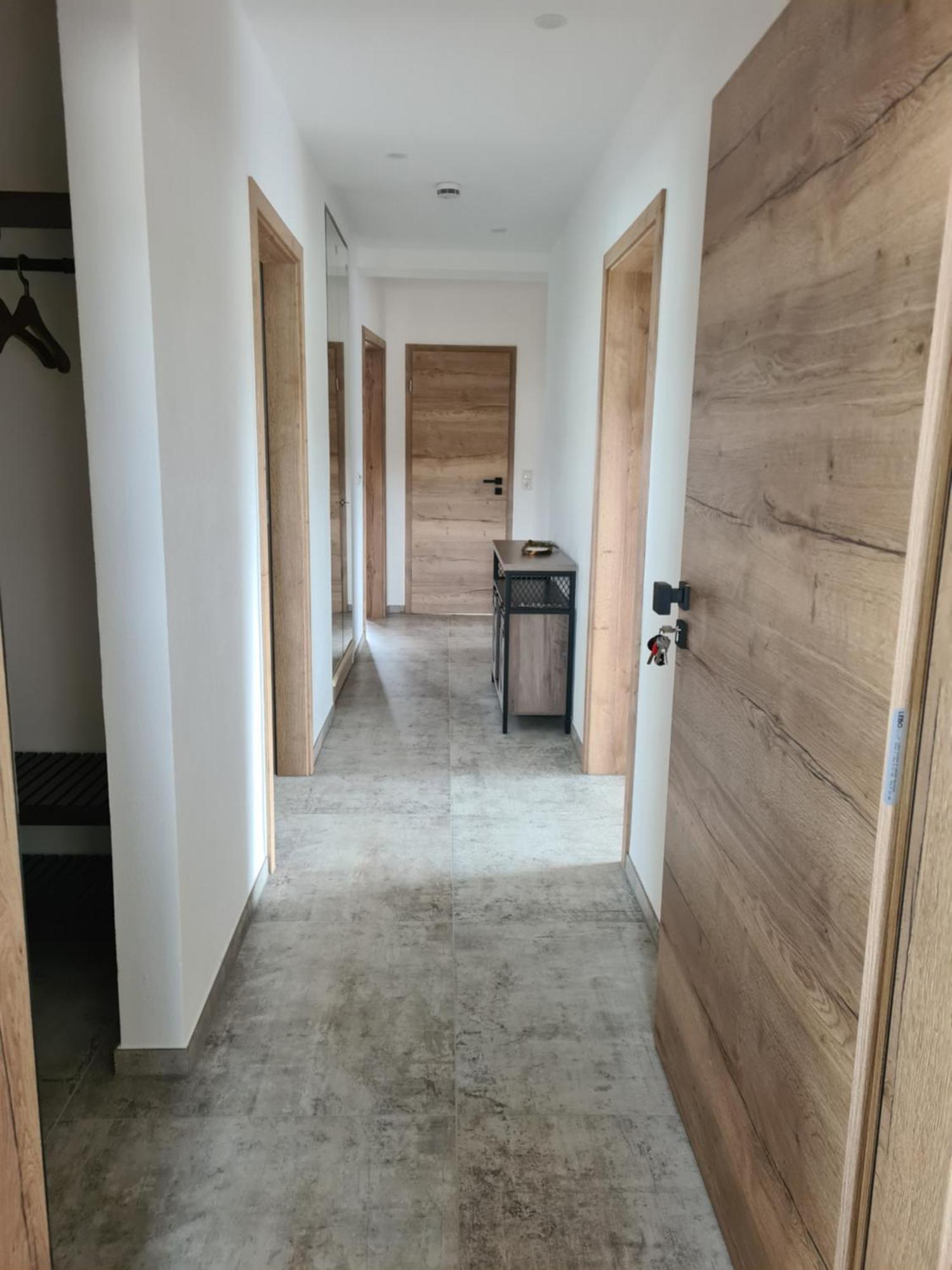 Ferienwohnung Burgblick Pelm エクステリア 写真