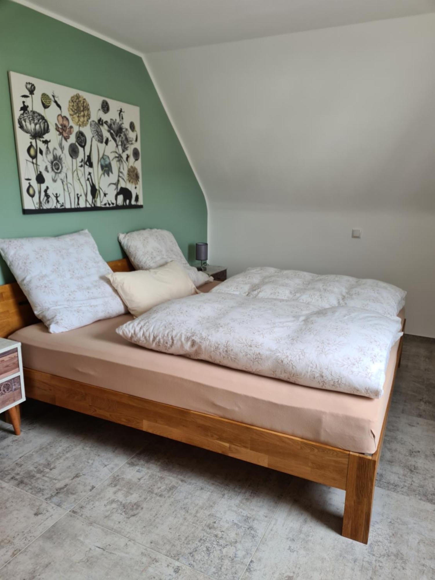 Ferienwohnung Burgblick Pelm エクステリア 写真
